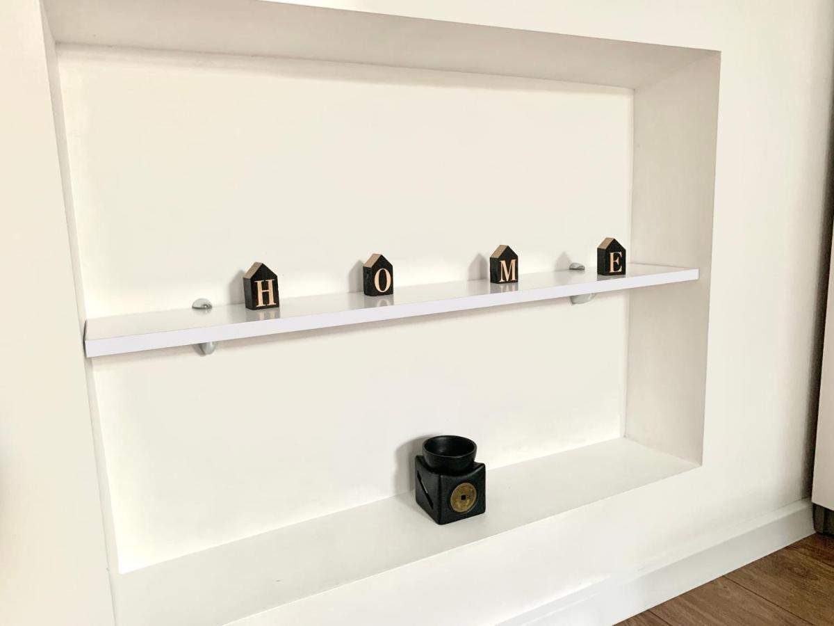 أوديسا Gloria Apartments المظهر الخارجي الصورة